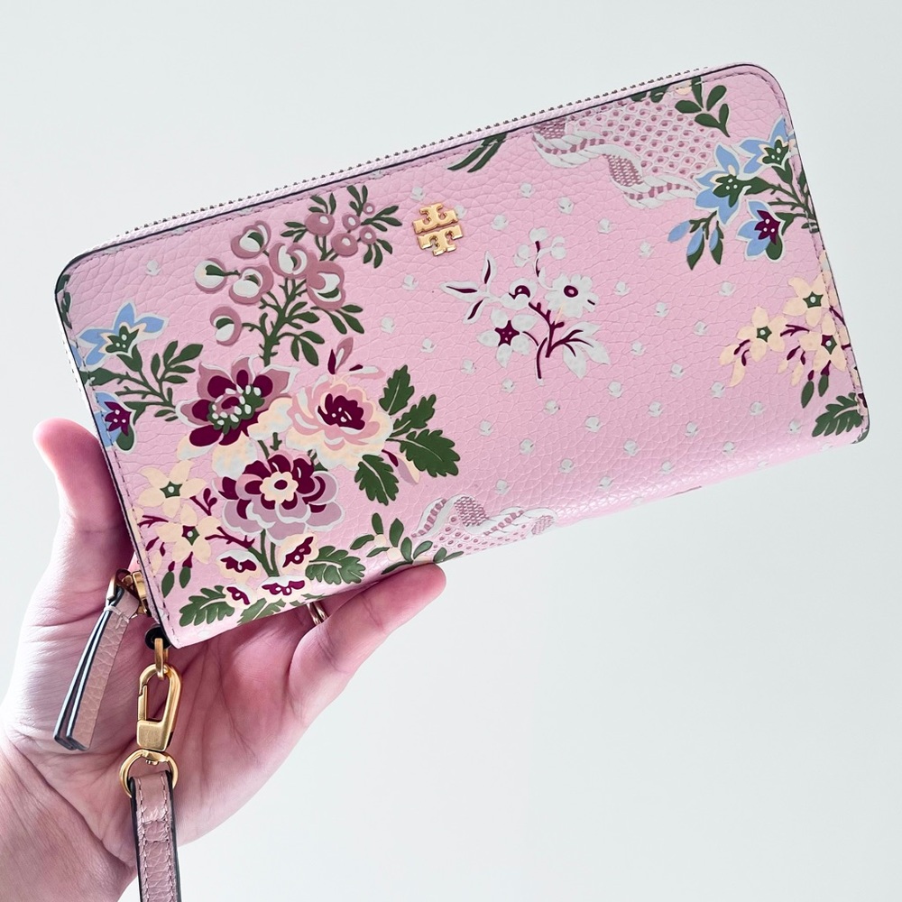 Tory Burch Wristlet